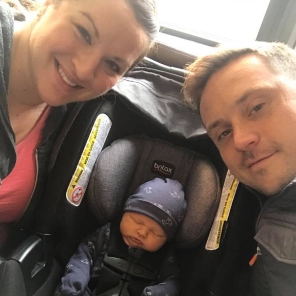 Meet your Posher, Christina - Picture 1 of 1